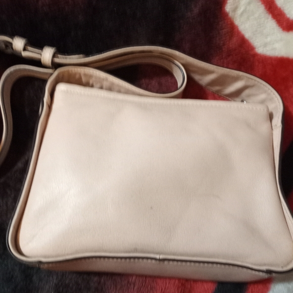 Dnky Small Soft Leather Crossbody. - Picture 2 of 6